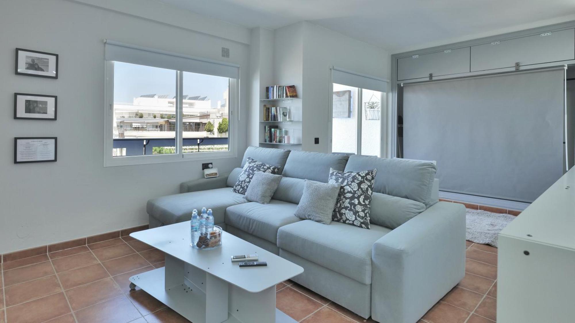 La Mar De Venus - Luxury Views In Puerto Deportivo Apartment *